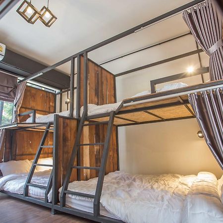 Sleep With You - Hatch Co-Living And Co-Working Space Chiang Mai Exterior foto