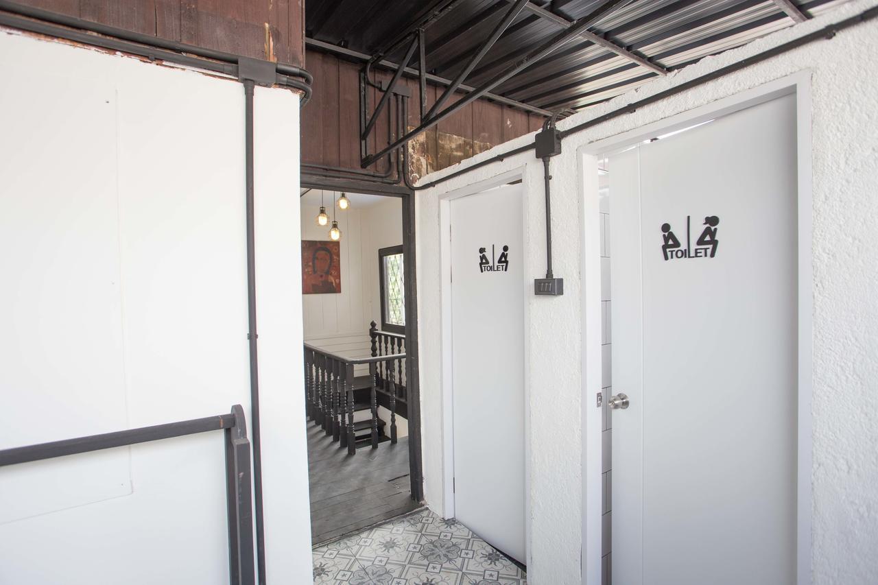 Sleep With You - Hatch Co-Living And Co-Working Space Chiang Mai Exterior foto