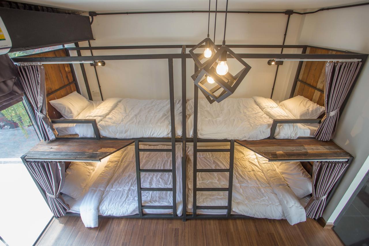 Sleep With You - Hatch Co-Living And Co-Working Space Chiang Mai Exterior foto