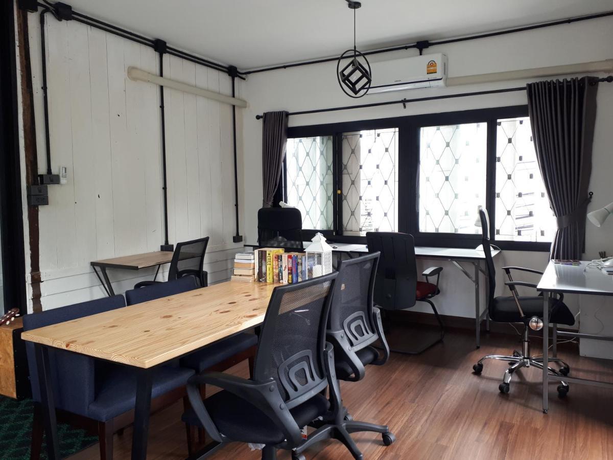 Sleep With You - Hatch Co-Living And Co-Working Space Chiang Mai Exterior foto